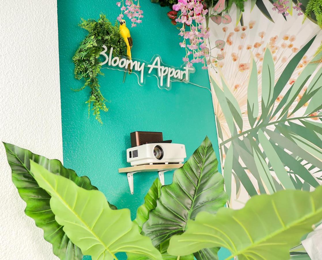 Apartment Jungle Proche De La Gare *